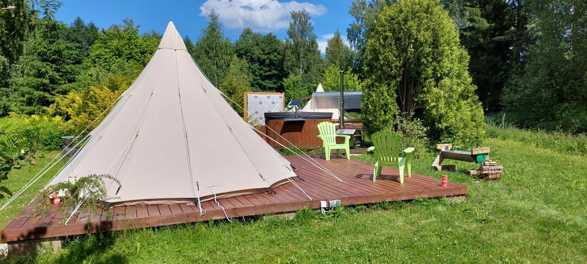 Glamping Fluffy Horns - Glempings Pukainie Ragi Hotel Plienciems Ngoại thất bức ảnh